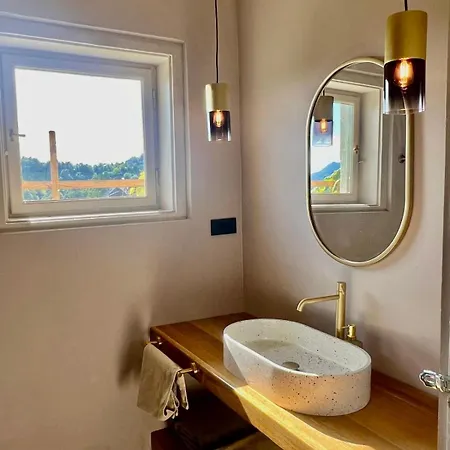 Haloze Chill * Podlehnik